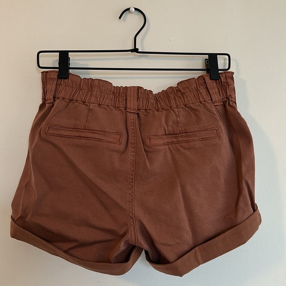 BKE Women’s Shorts - Picture 4 of 7